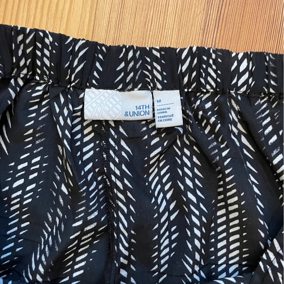 Drawstring dress pants - Picture 3 of 3